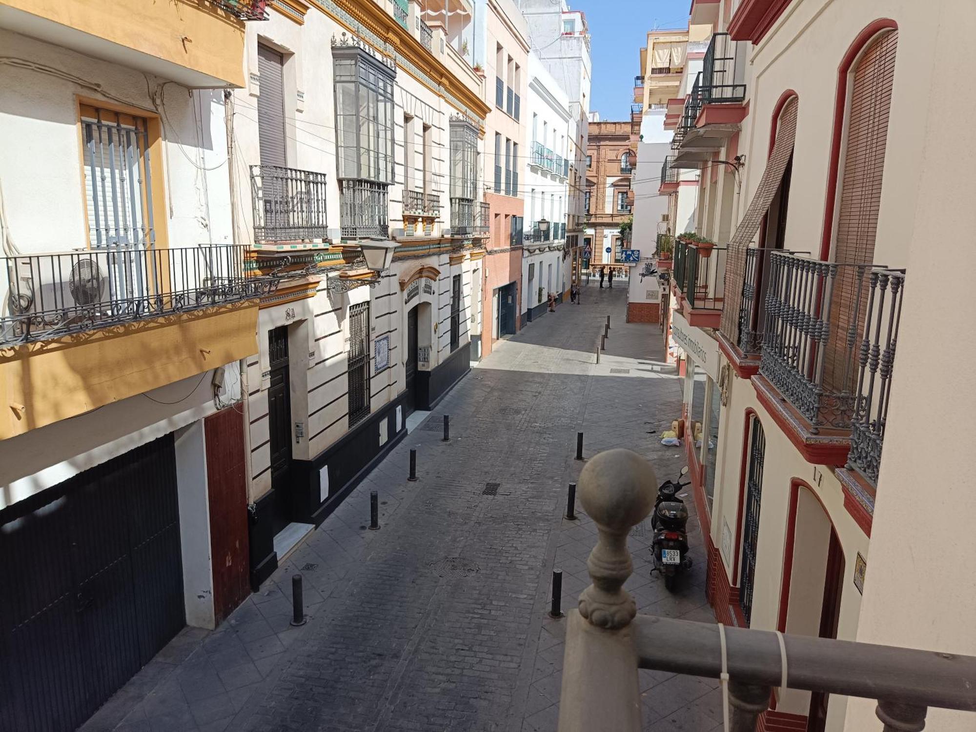 Apartamentos Luxury Puente De Triana إشبيلية المظهر الخارجي الصورة