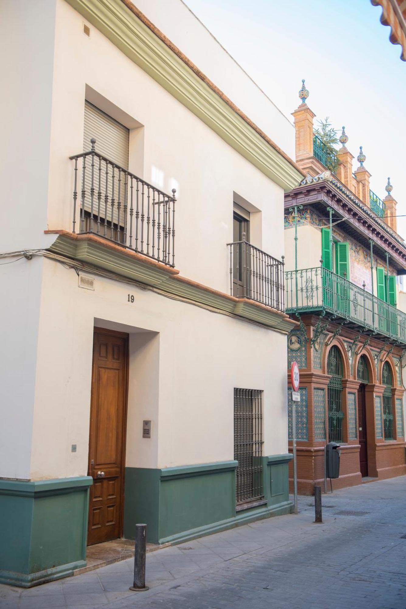 Apartamentos Luxury Puente De Triana إشبيلية المظهر الخارجي الصورة