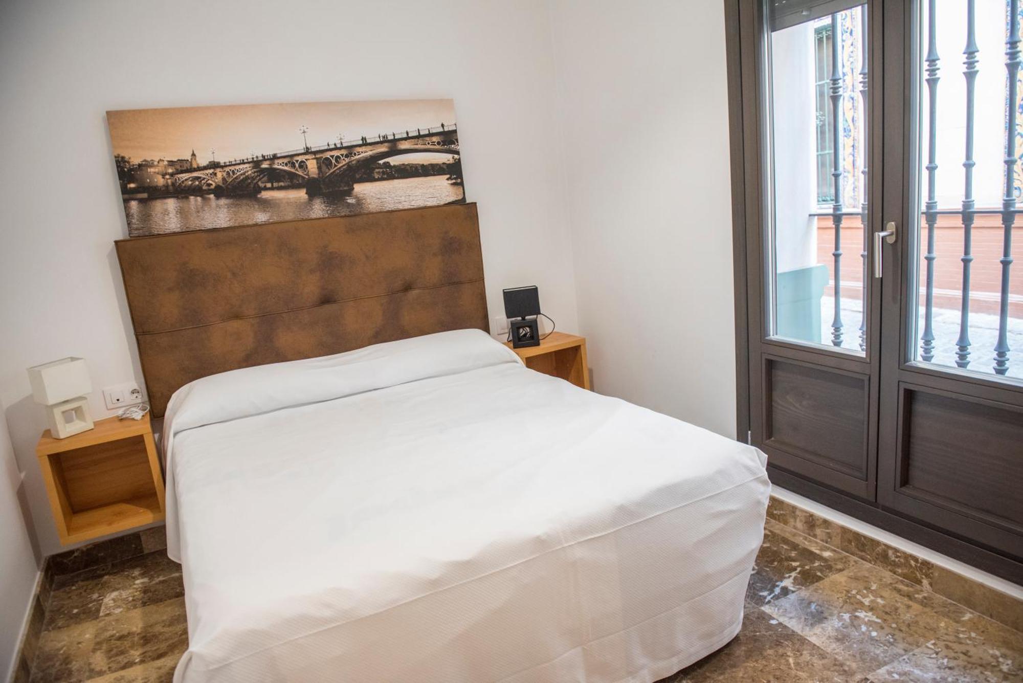 Apartamentos Luxury Puente De Triana إشبيلية المظهر الخارجي الصورة