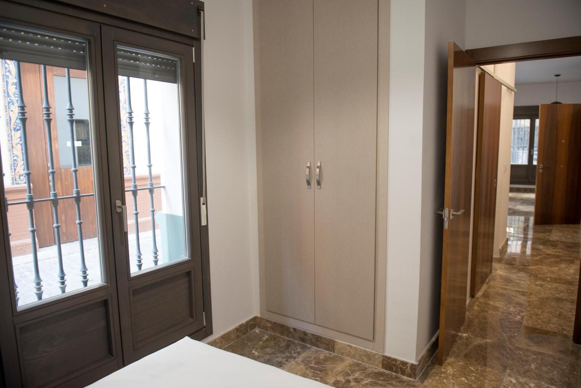 Apartamentos Luxury Puente De Triana إشبيلية المظهر الخارجي الصورة
