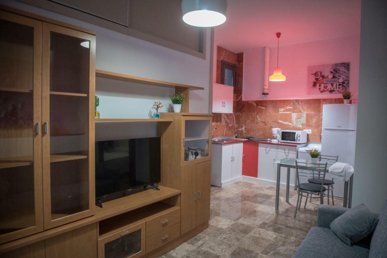Apartamentos Luxury Puente De Triana إشبيلية المظهر الخارجي الصورة