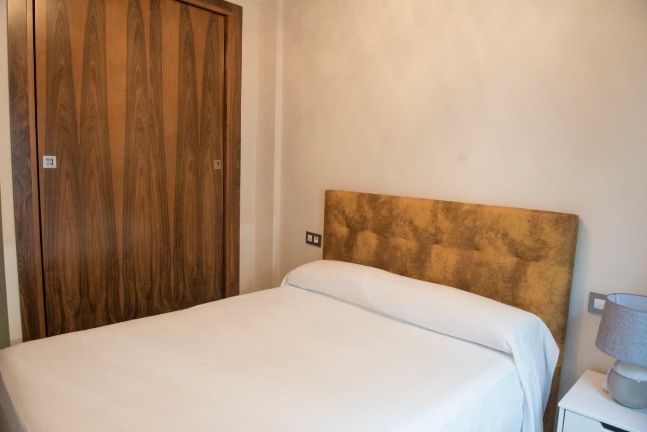 Apartamentos Luxury Puente De Triana إشبيلية المظهر الخارجي الصورة